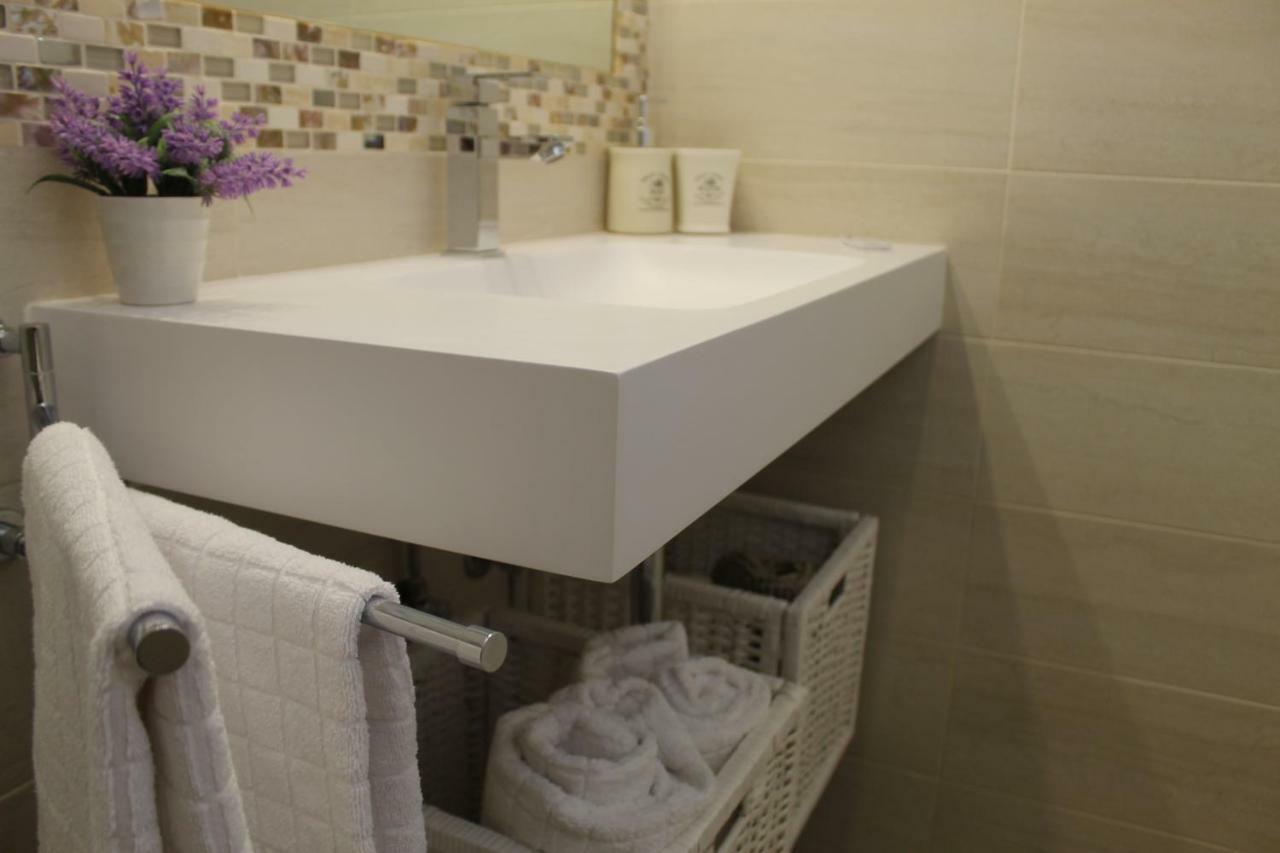 El Rincon De Puerta Nueva Apartman Toledo Kültér fotó